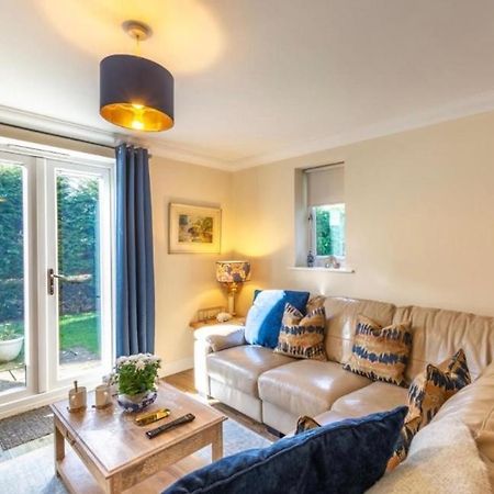 Ingledale Apartment, Ingleton, Yorkshire Dales National Park, Famous Three Peaks, Near The Lake District, Pets Are Welcome Ingleton  Exterior photo