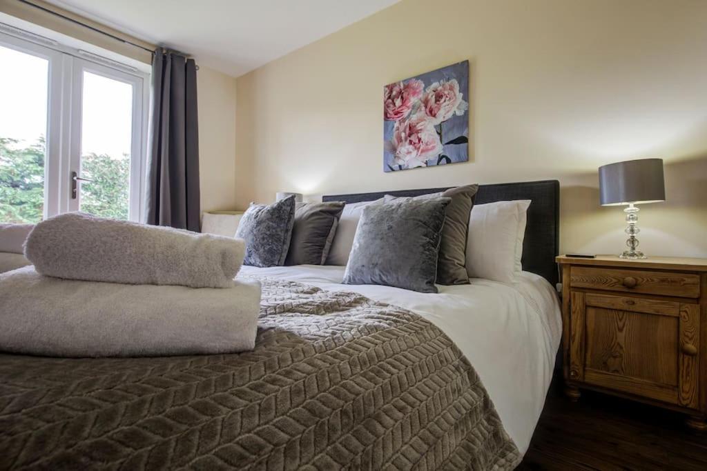 Ingledale Apartment, Ingleton, Yorkshire Dales National Park, Famous Three Peaks, Near The Lake District, Pets Are Welcome Ingleton  Exterior photo