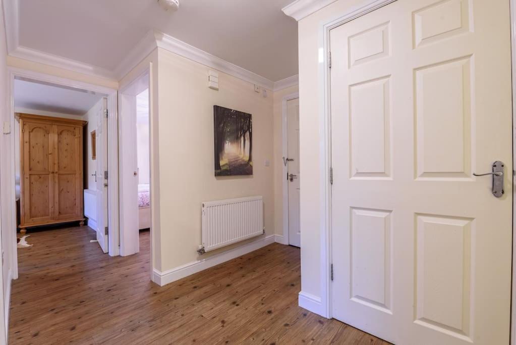 Ingledale Apartment, Ingleton, Yorkshire Dales National Park, Famous Three Peaks, Near The Lake District, Pets Are Welcome Ingleton  Exterior photo