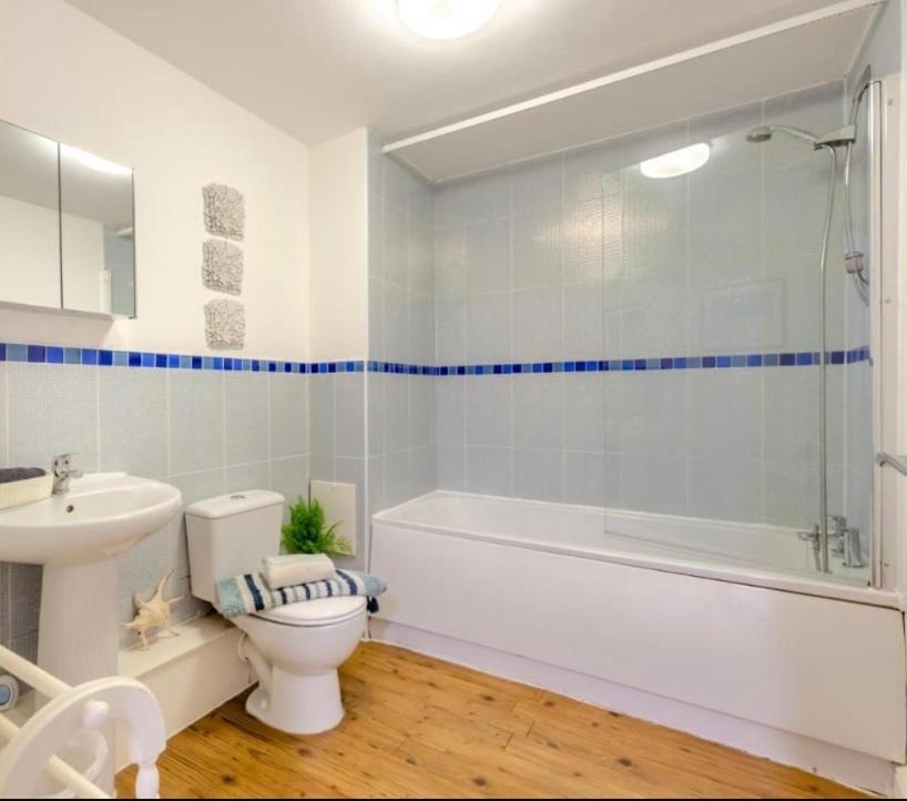 Ingledale Apartment, Ingleton, Yorkshire Dales National Park, Famous Three Peaks, Near The Lake District, Pets Are Welcome Ingleton  Exterior photo