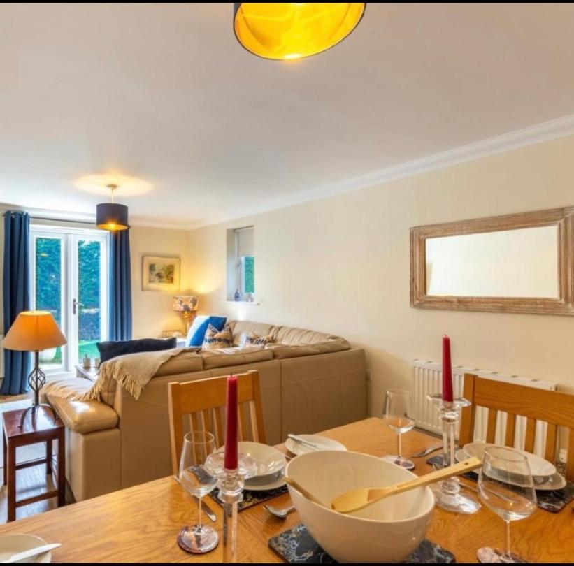 Ingledale Apartment, Ingleton, Yorkshire Dales National Park, Famous Three Peaks, Near The Lake District, Pets Are Welcome Ingleton  Exterior photo