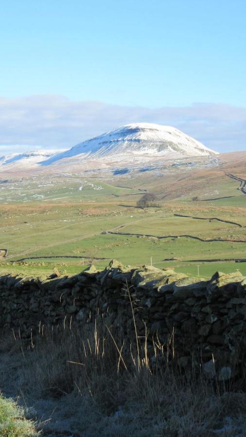 Ingledale Apartment, Ingleton, Yorkshire Dales National Park, Famous Three Peaks, Near The Lake District, Pets Are Welcome Ingleton  Exterior photo
